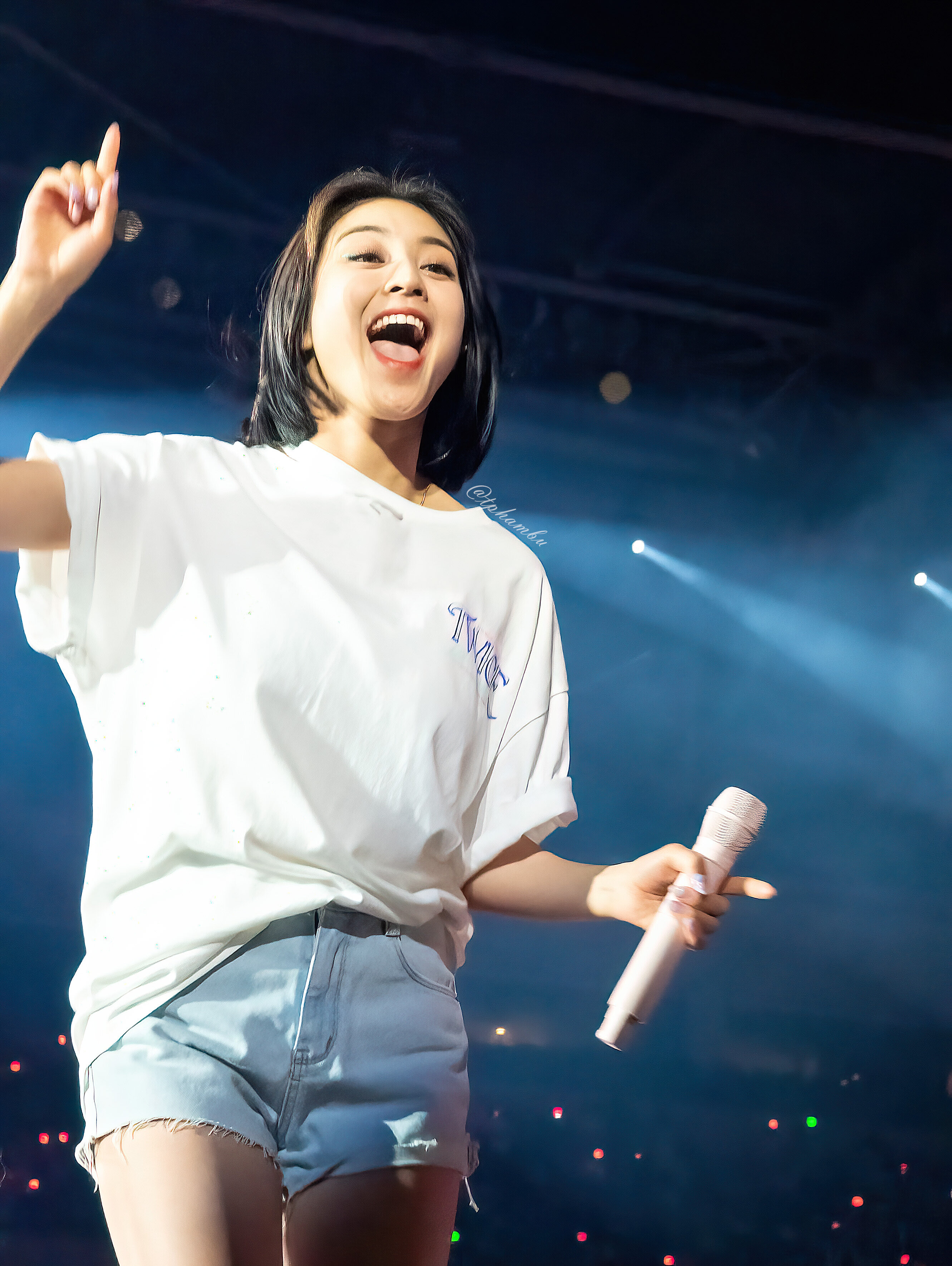 220514 TWICE Jihyo at TWICE III Encore in LA Day 1 | kpopping