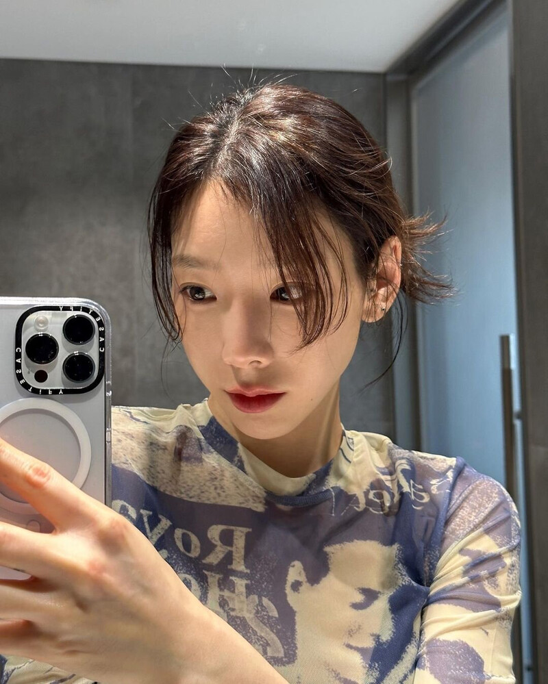 230518 Taeyeon Instagram Post Update documents 1