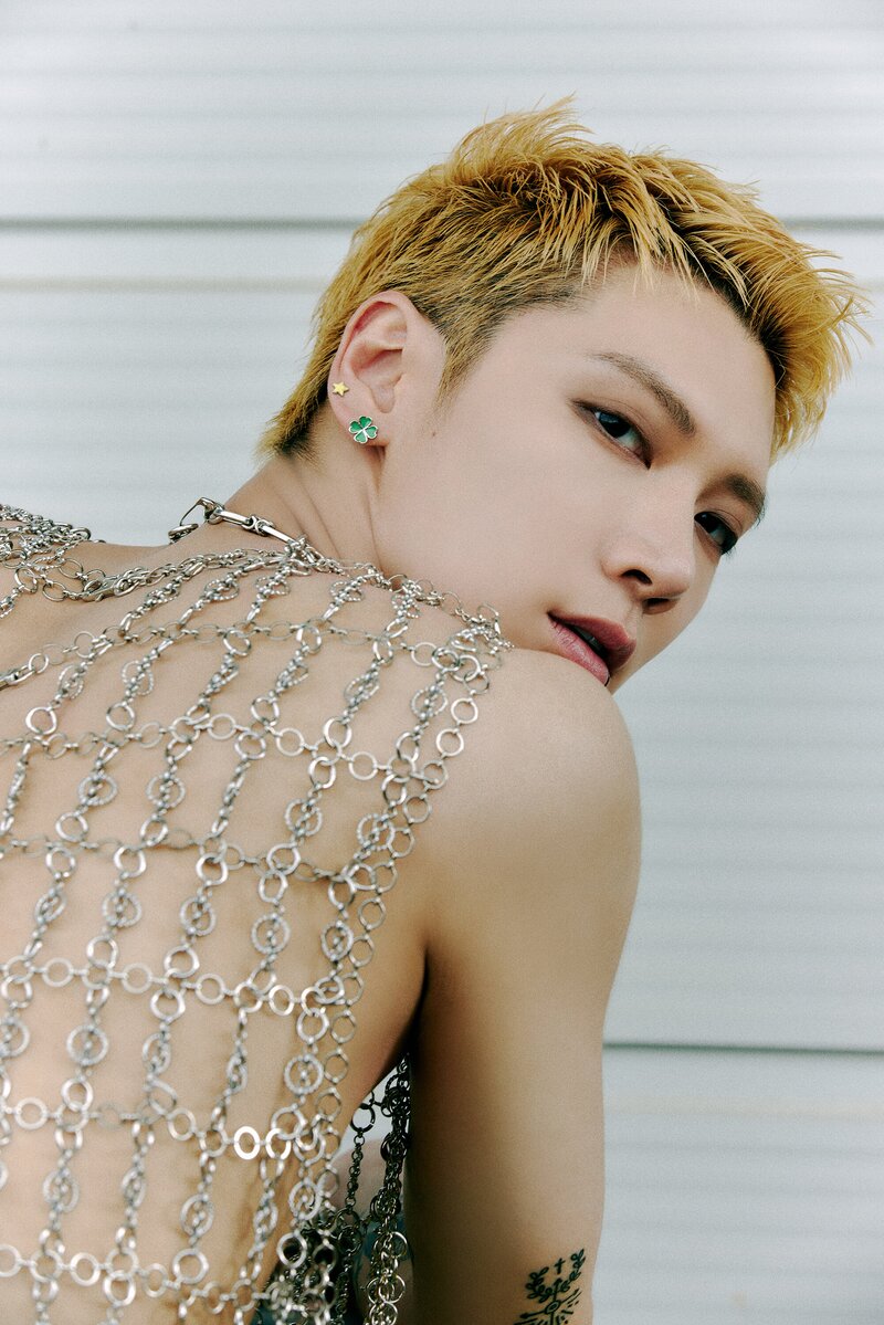 TEN - 'Paint Me Naked' Concept Teaser Images documents 5