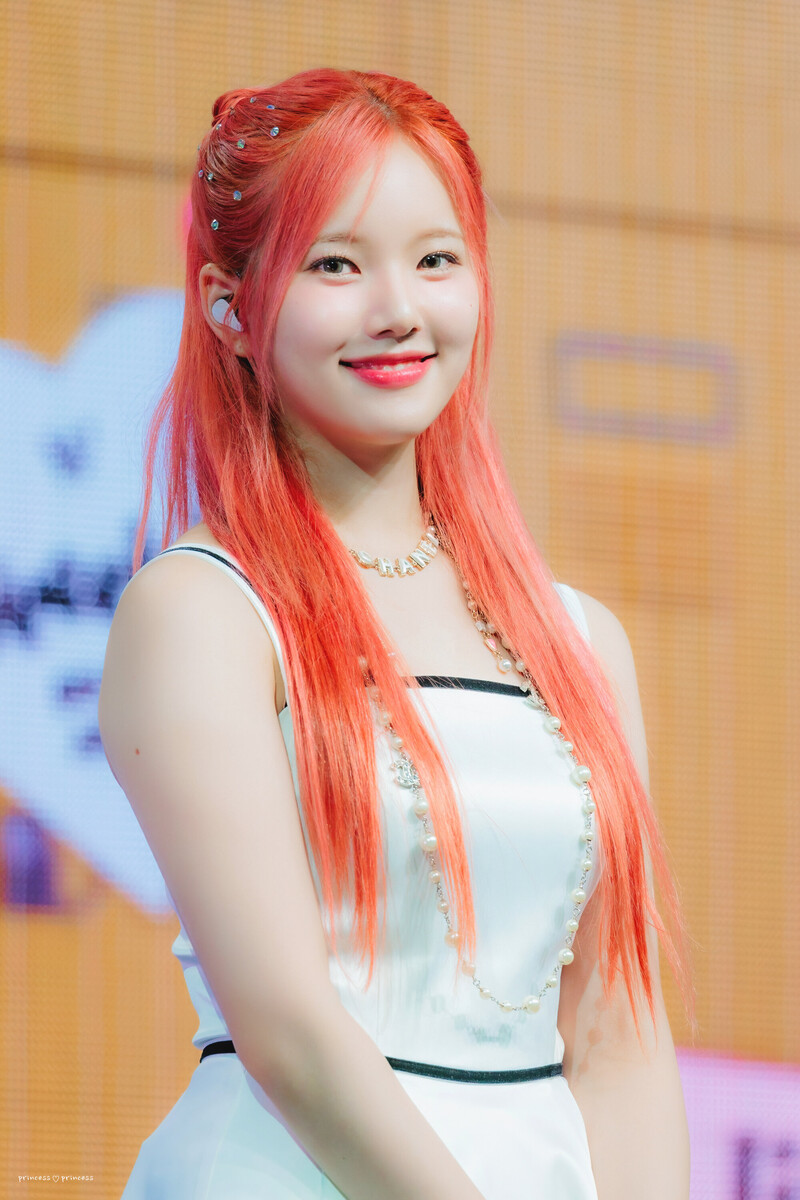 240709 Weeekly Lee Soojin - 6th Mini Album 'Bliss' Showcase documents 6