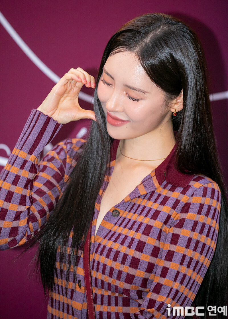 241024 Sunmi at Maison Kitsuné 2024 Autumn-Winter Collection documents 16