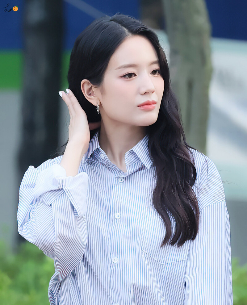 220703 fromis_9 Gyuri documents 2