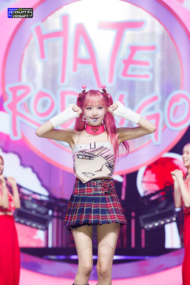 230629 YENA - 'Hate Rodrigo' & 'WICKED LOVE' at M COUNTDOWN documents 23