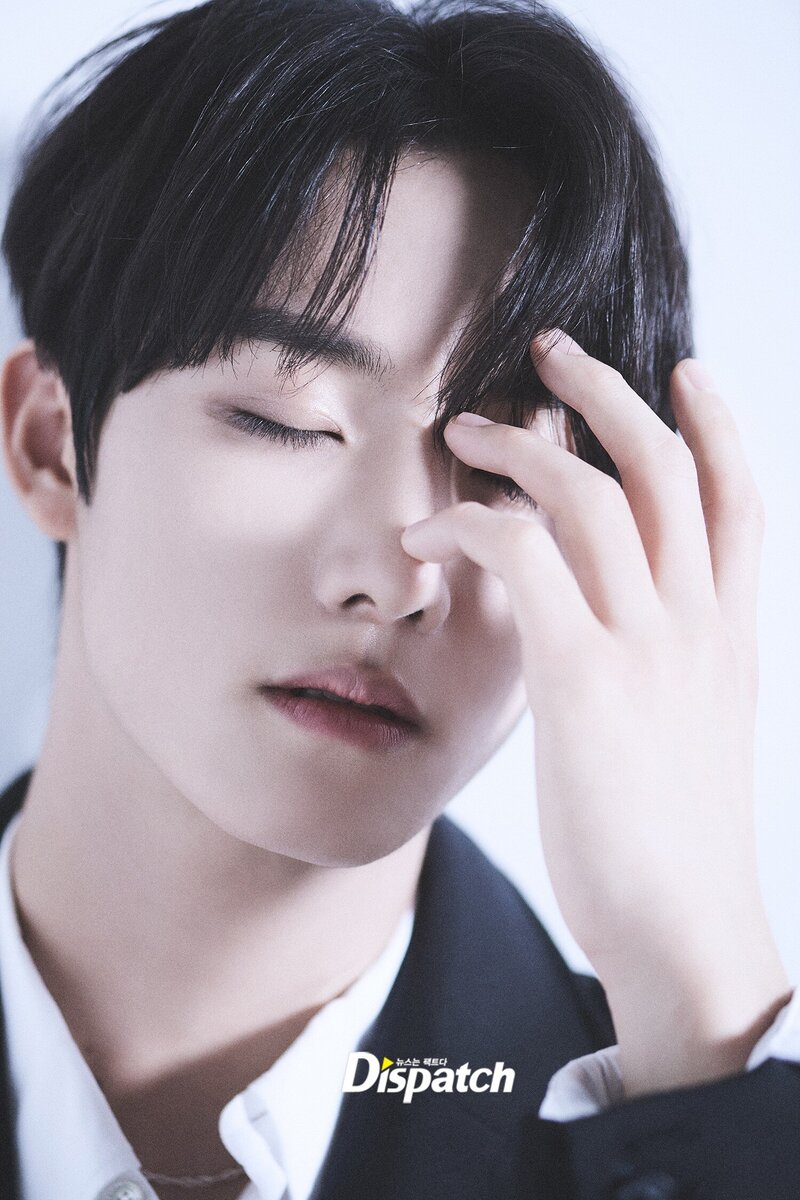 220730 SEUNGHWAN- ATBO 'THE BEGINNING: 開花' Promotion Photo shoot by DISPATCH documents 3