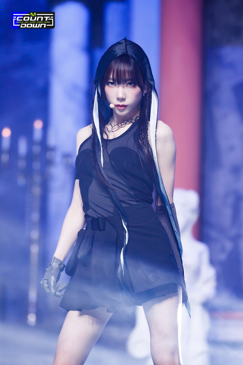 230119 GOT the beat Taeyeon 'Stamp On It' at M Countdown documents 4