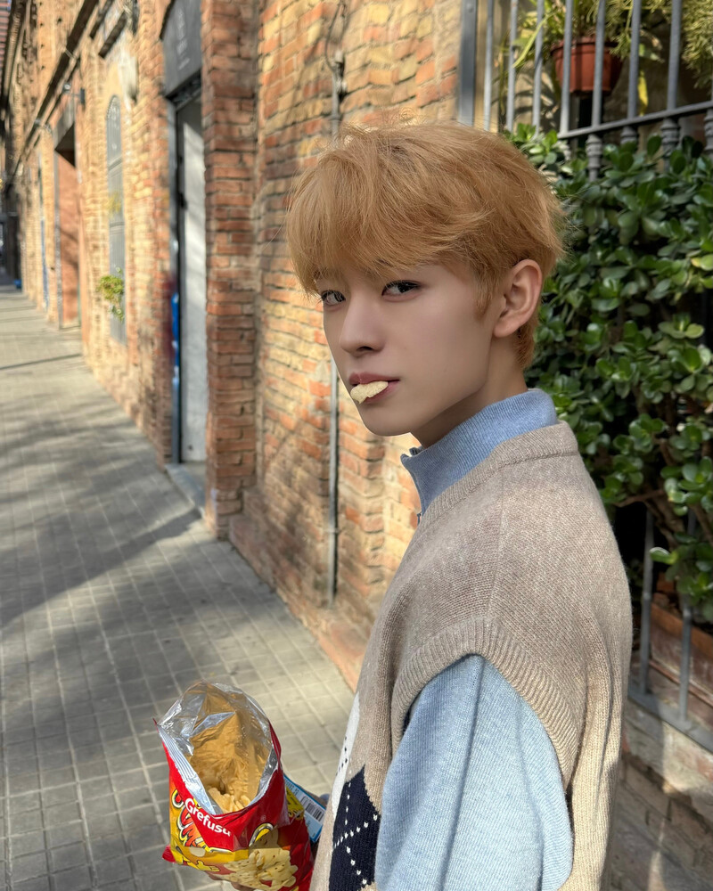 240405 NCT Wish SNS update - Happy Yushi day documents 4