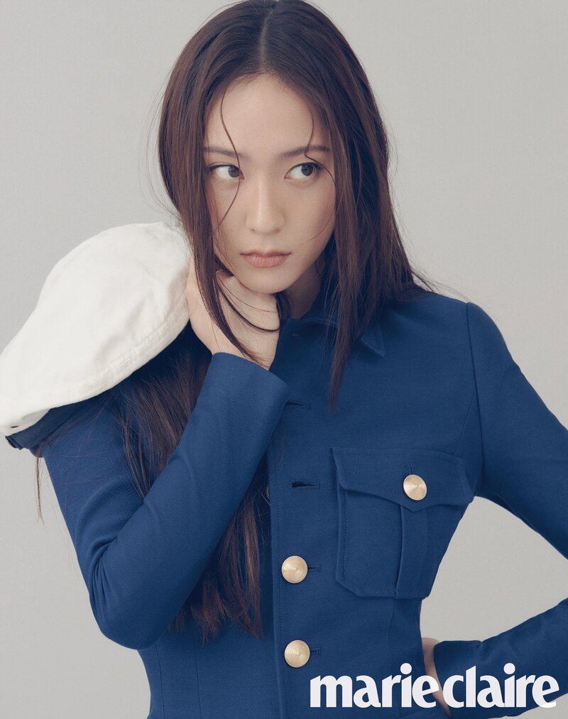 Krystal for Marie Claire Korea April 2021 Issue documents 3