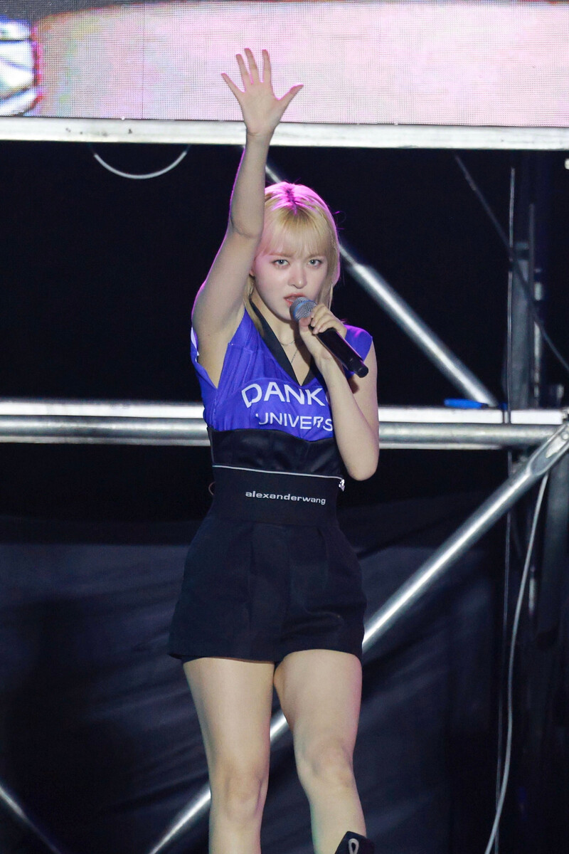 240522 NMIXX Lily - Dankook University Festival documents 3