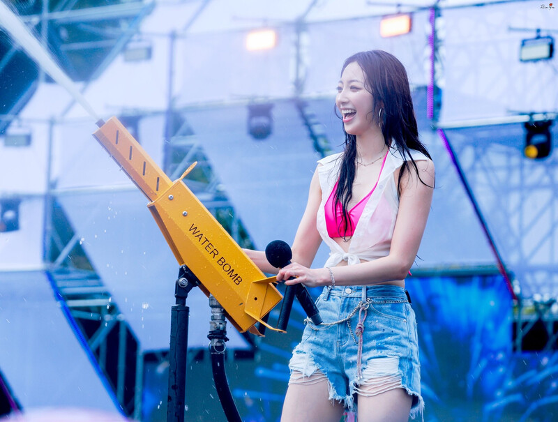 240824 H1-KEY Riina - Waterbomb Festival in Suwon documents 2