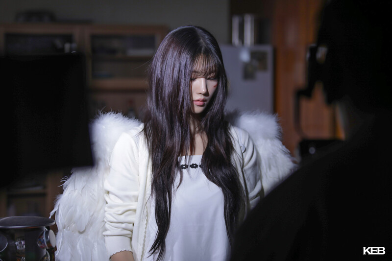 241202 Woollim Naver Post - KWON EUNBI - 'Voice' MV by SORAN Behind documents 9