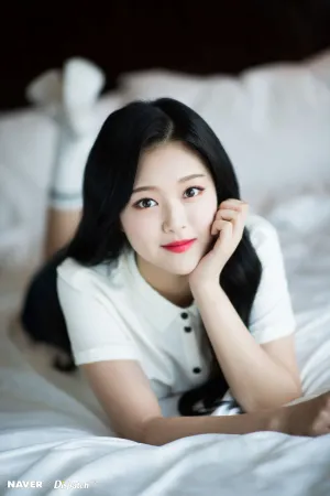 LOONA Hyunjin Debut Mini Album "+ +" Promotion Naver x Dispatch