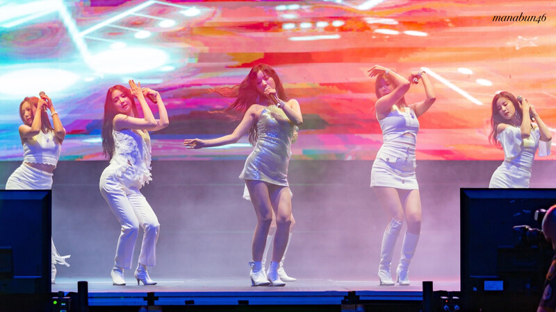 190613 APINK - at '2019 Anime Matsuri' in Houston documents 10