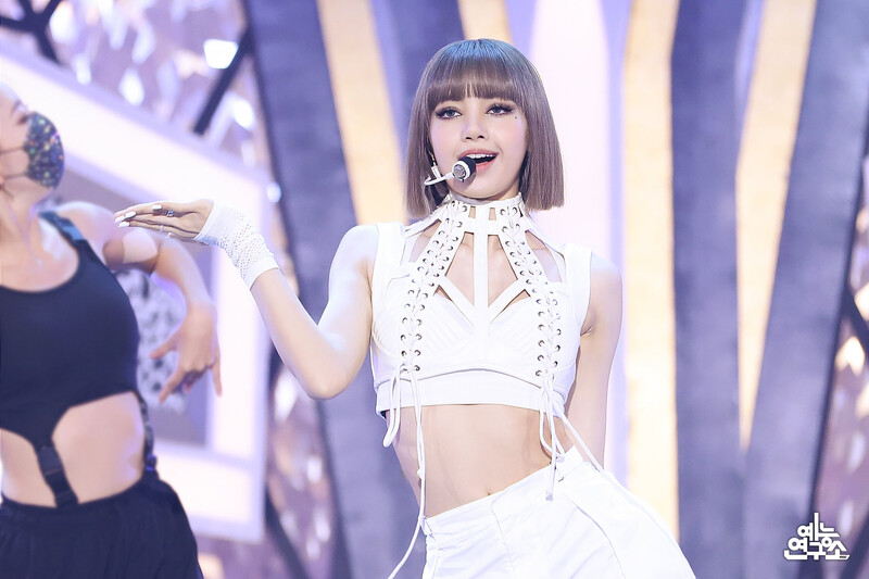 210925 LISA - 'LALISA' at Music Core documents 4