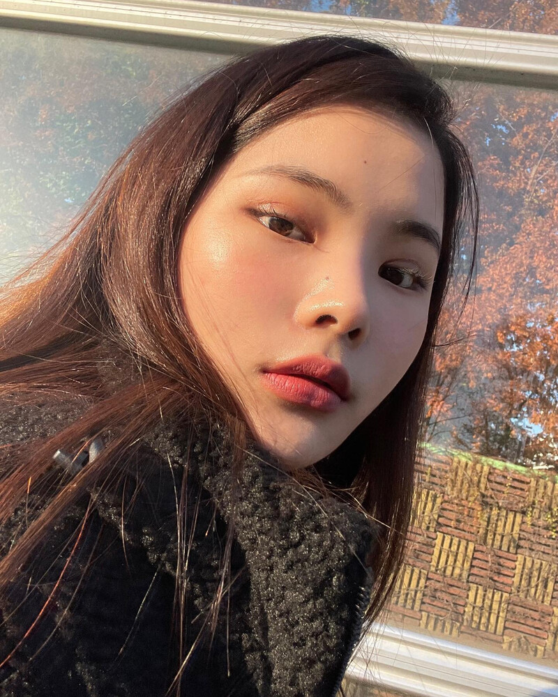 221121 Rina Instagram update documents 2