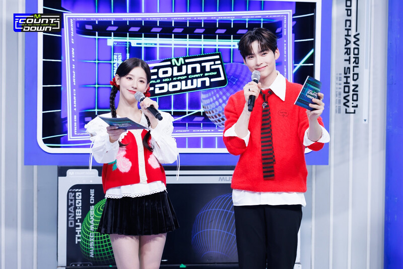 231109 MC Miyeon and Hanbin at M Countdown documents 1