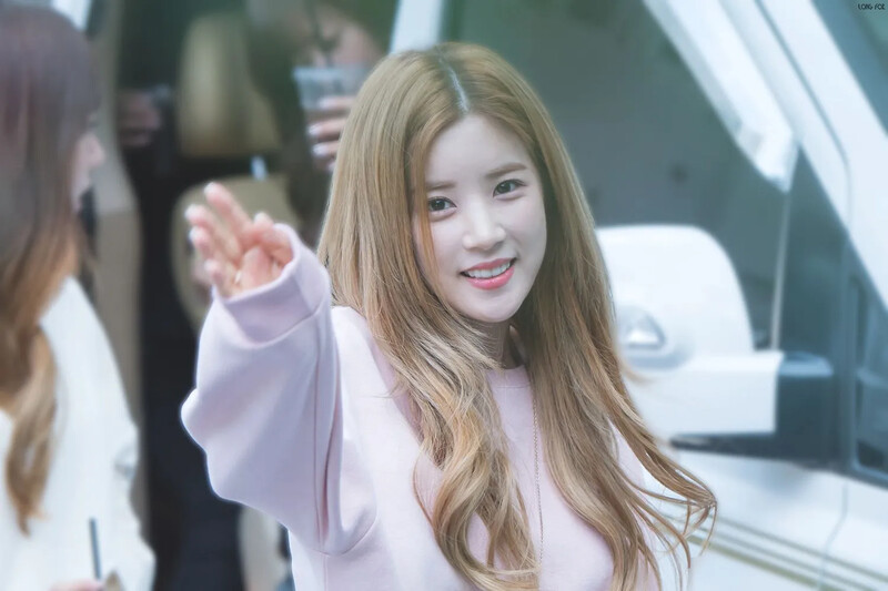 Chorong111.jpg