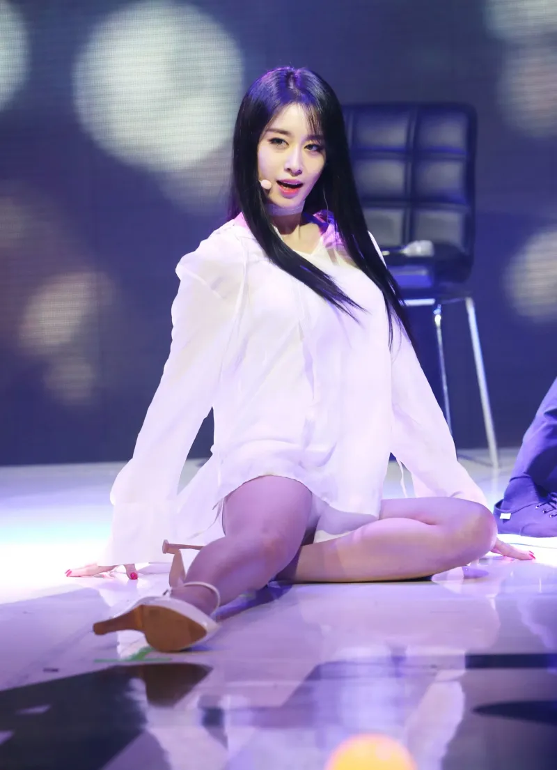 Jiyeon1284.jpg