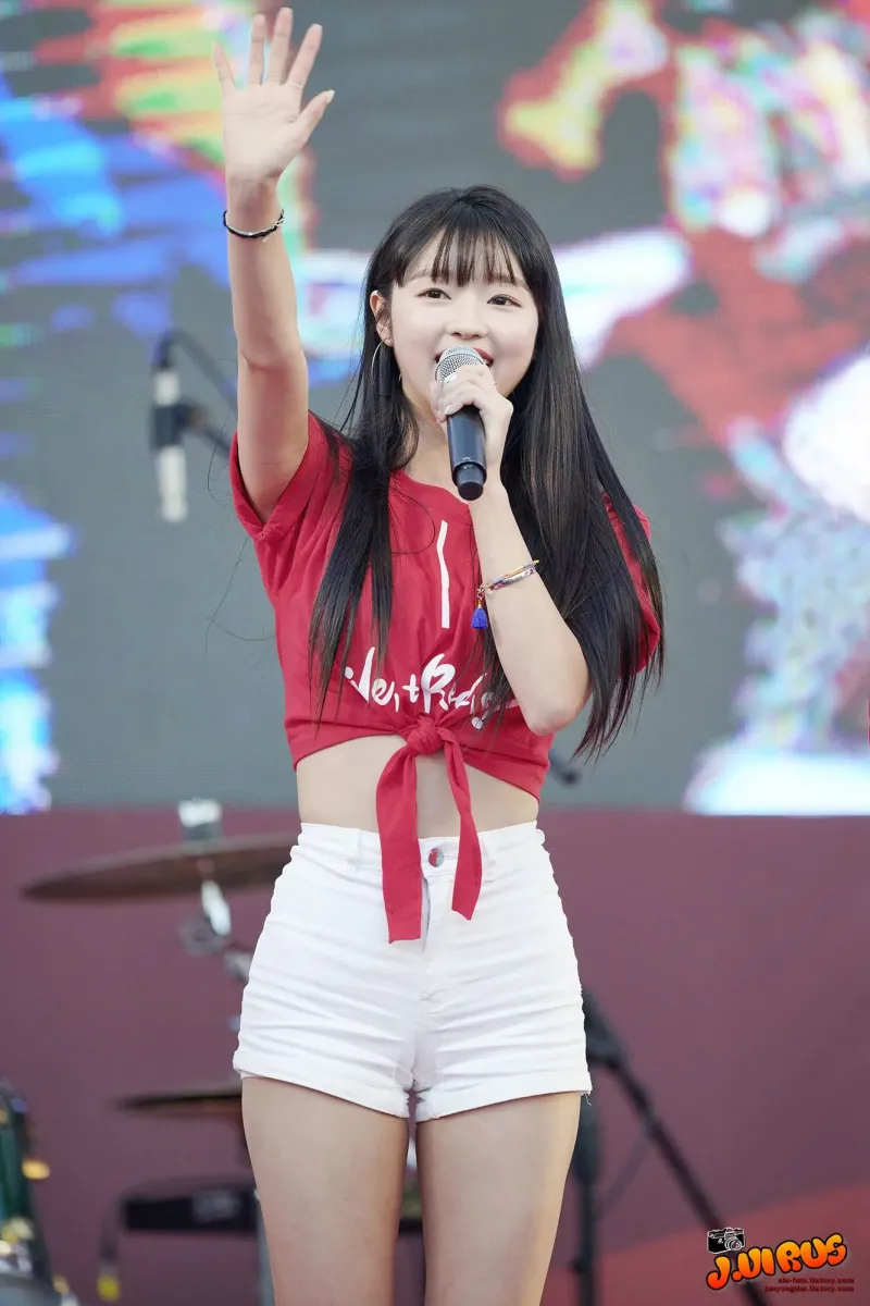 YooA283.jpg