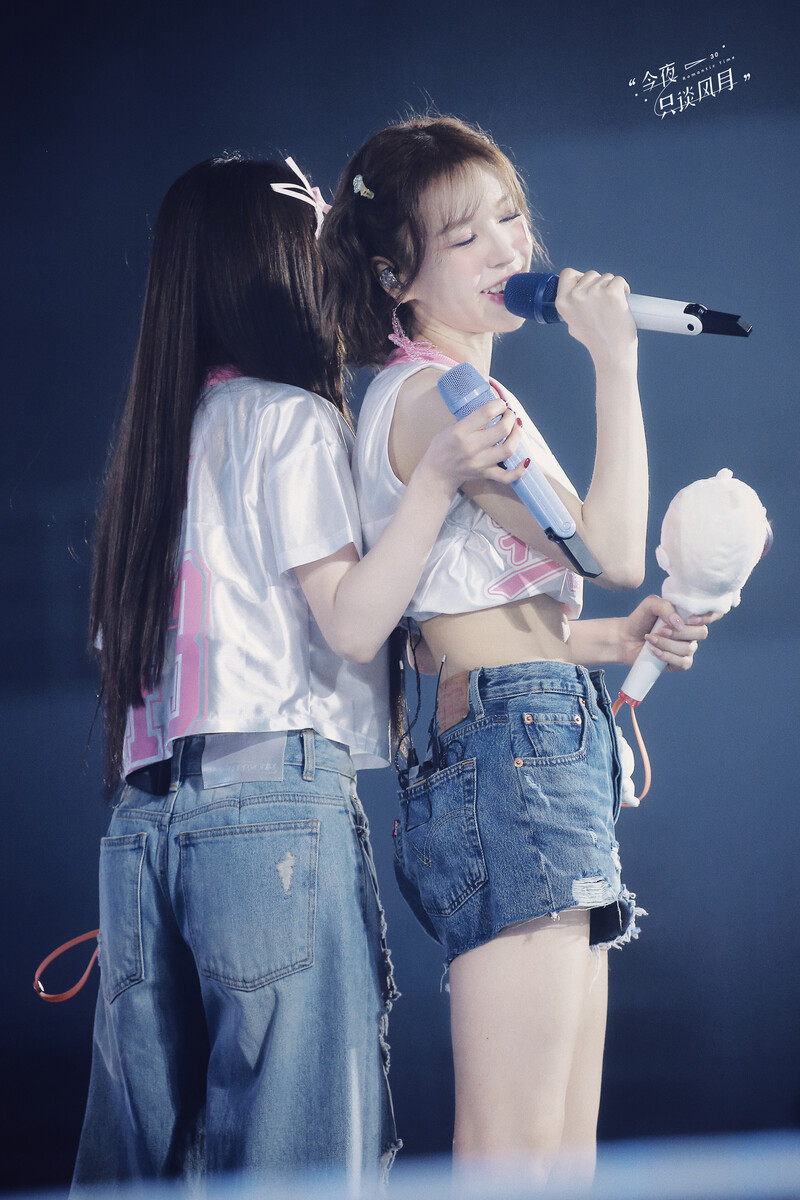 240803 Red Velvet Irene & Wendy - Fan-Con Tour 'Happiness : My Dear, ReVe1uv' in Seoul Day 2 documents 2