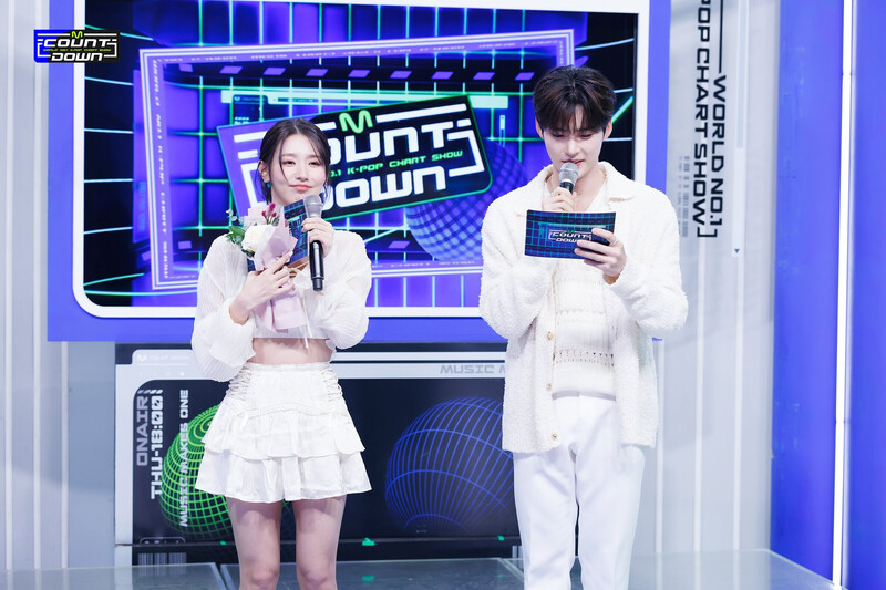 231116 MC Miyeon and Hanbin at M Countdown documents 2