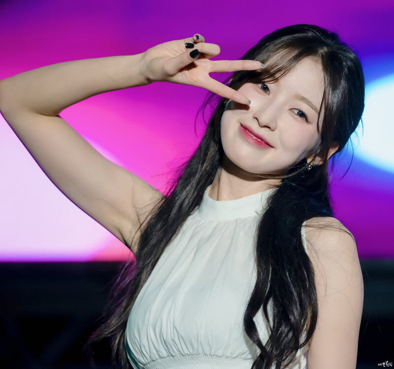 240522 OH MY GIRL Arin - Sunmoon University Daedong Festival documents 1