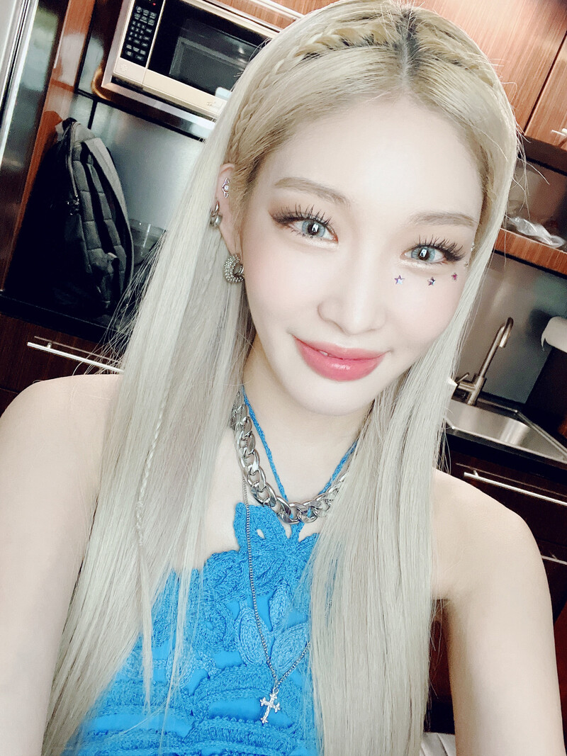 220826 Chungha Twitter Update documents 4