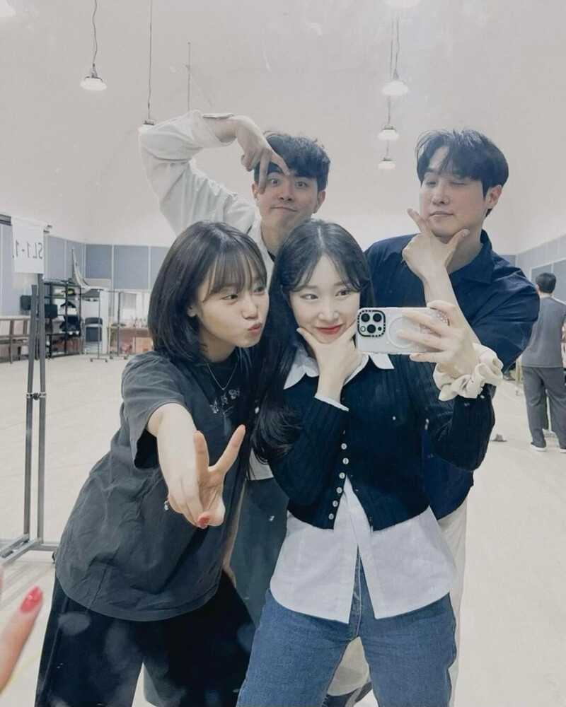 240512 Yoojung Instagram update documents 3