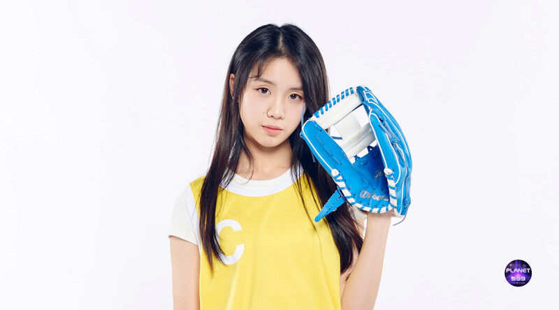 Girls Planet 999 - C Group Introduction Profile Photos - Liang Qiao documents 6