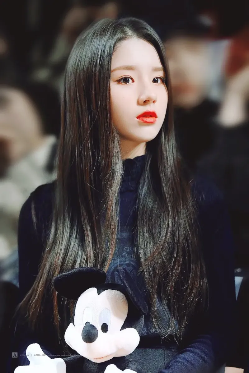 Heejin9.jpg