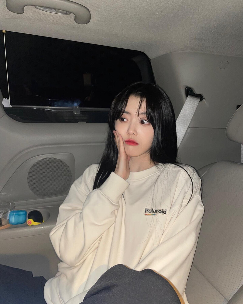 221001 Suyeon Instagram update documents 2