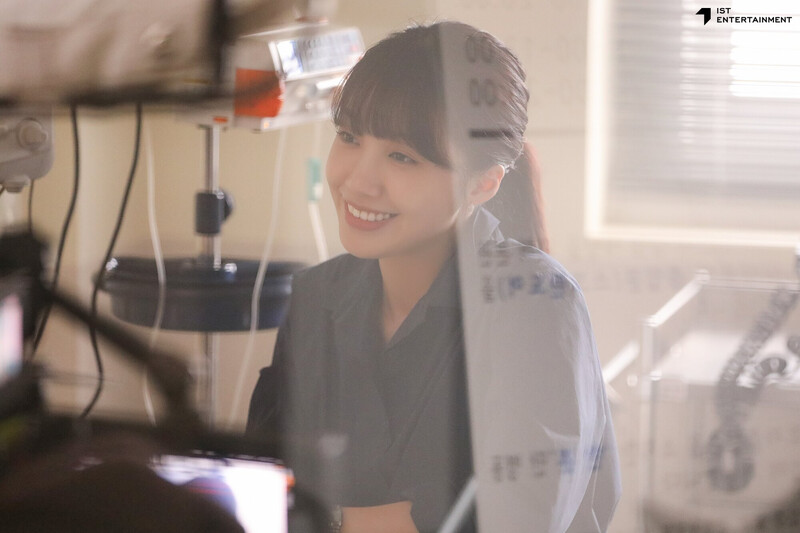 221110 IST Naver post - Apink EUNJI behind the scenes of 'Blind' drama documents 18