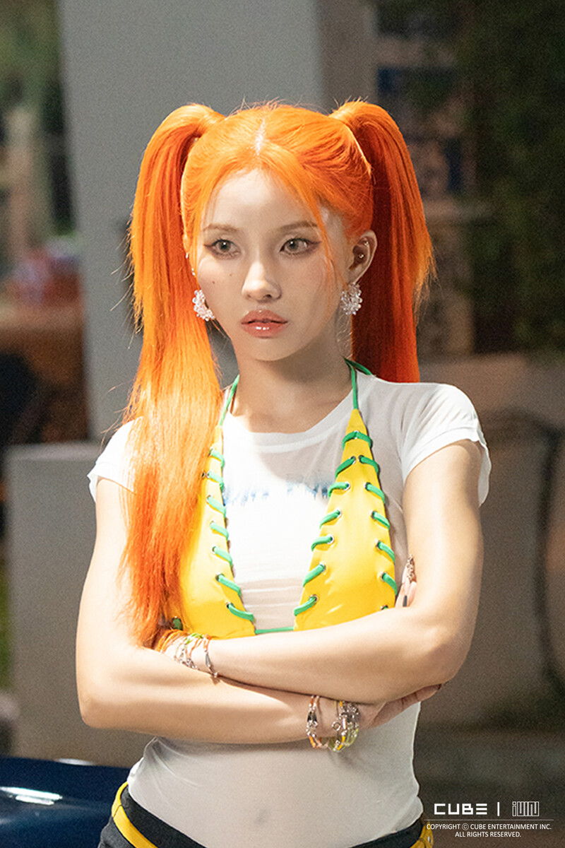 240802 - (G)I-DLE - 'Klaxon' MV - Behind Photos documents 5