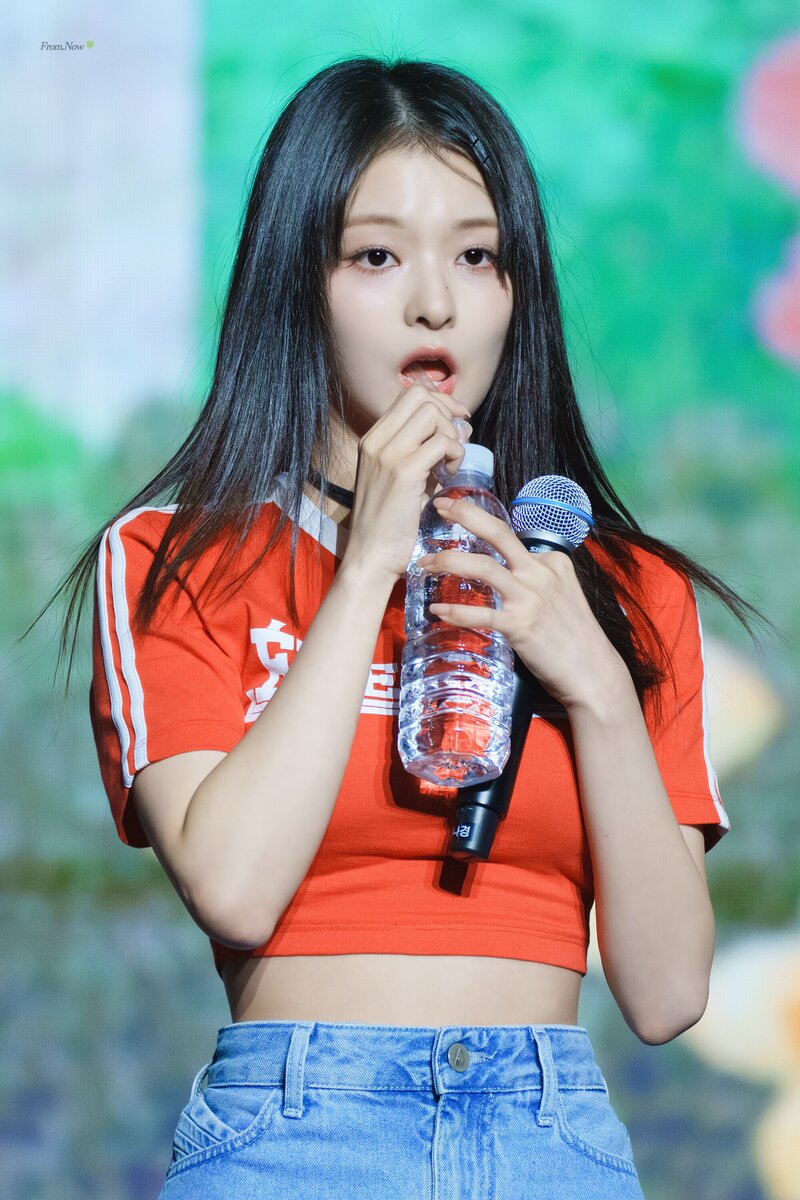240518 fromis_9 Nagyung - Spring Breeze Campus Festival documents 1