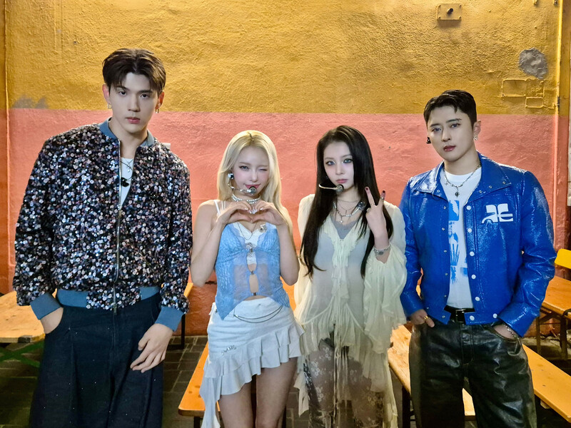 241121 KARD Twitter Update — KARD 2024 TOUR [Where To Now?] in Europe in MUNICH, GERMANY documents 2