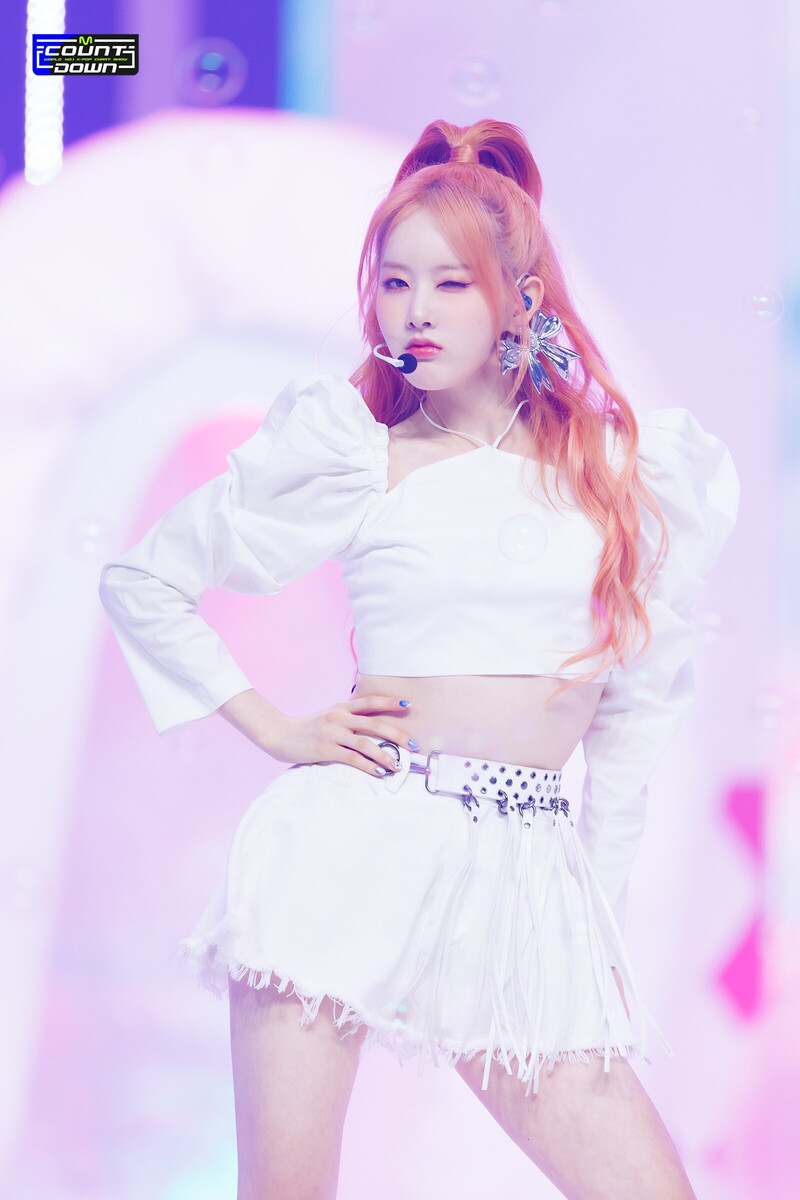 230824 STAYC Sieun - 'Bubble' at M COUNTDOWN documents 19