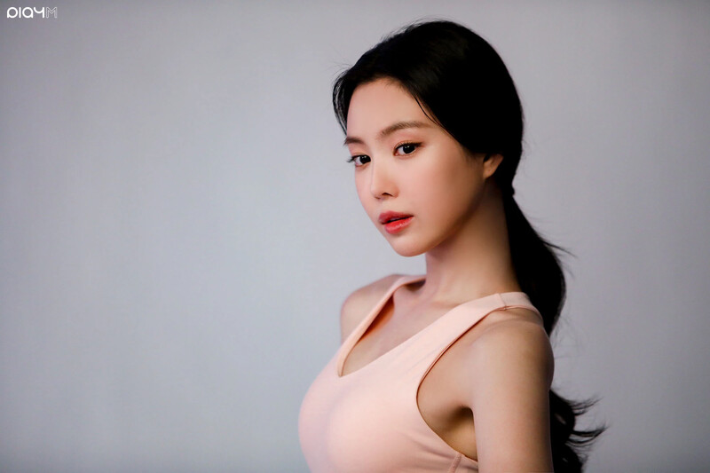 210423 PlayM Naver Post - Apink's Naeun Evo ICL CF Shoot documents 14