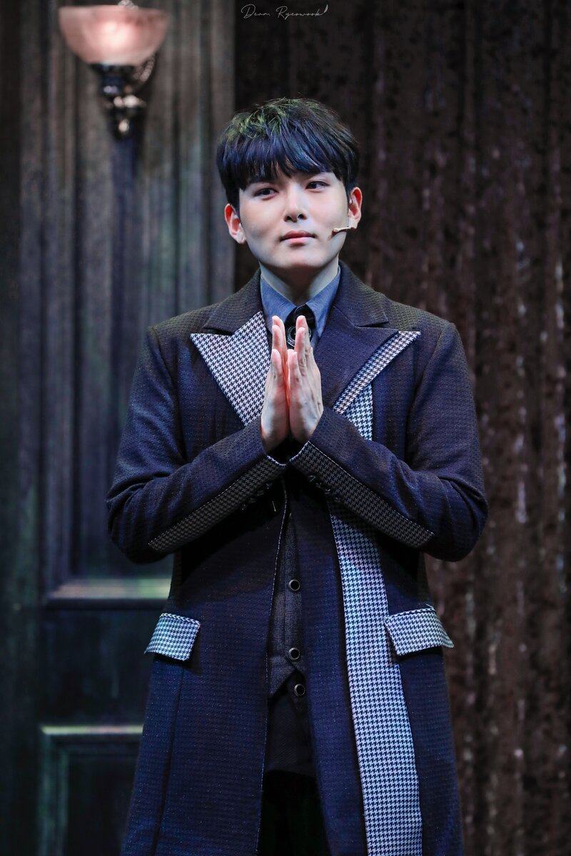 211031 Ryeowook at Mary Shelley Musical Last Stage documents 2