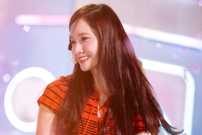 220821 Girls' Generation Yoona - 'FOREVER 1' at Inkigayo documents 19