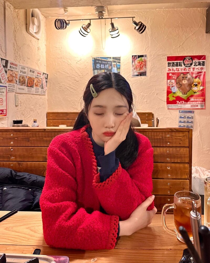 240217 Red Velvet Joy Instagram Update documents 10