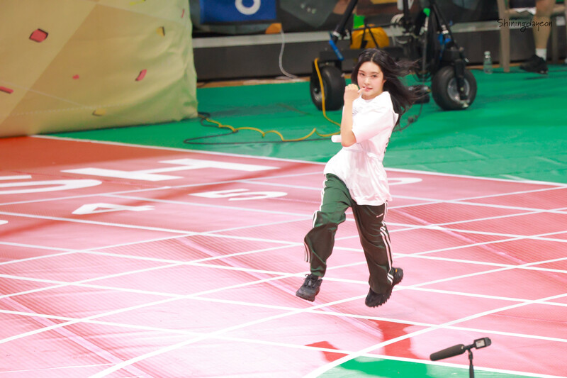 240805 Kep1er's Dayeon at ISAC 2024 documents 5