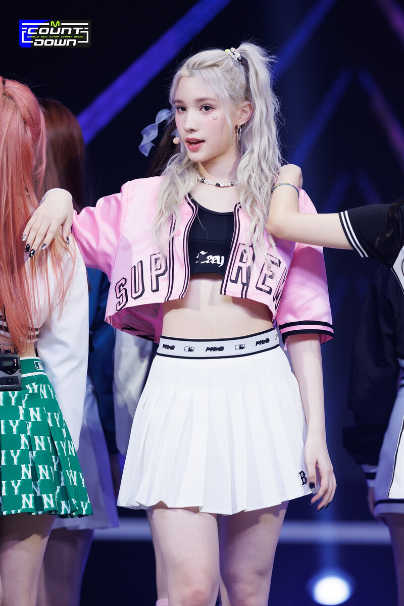 230413 Kep1er Bahiyyih - 'Giddy' & 'Back to the City' at M COUNTDOWN documents 1