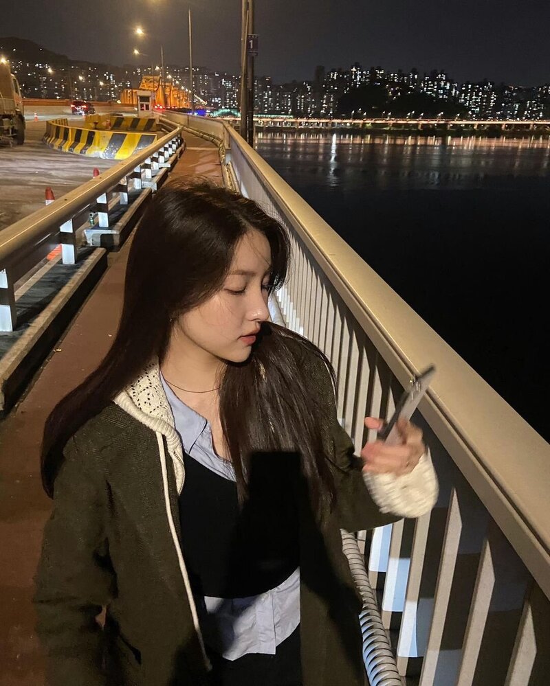 221106 Sowon Instagram Update | kpopping