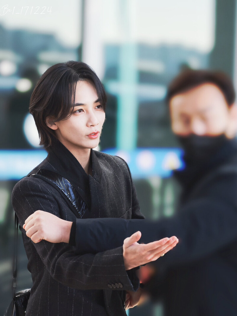 230116 SEVENTEEN Jeonghan - ICN documents 15