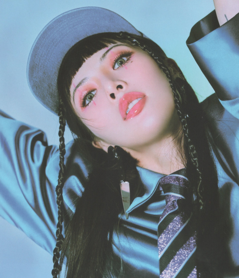 HyunA - "I'm Not Cool' Album [SCANS] documents 12