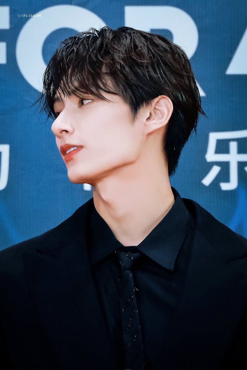 23230708 JUN #준 at the Tencent Music Entertainment Awards 2023 Red Carpet documents 2