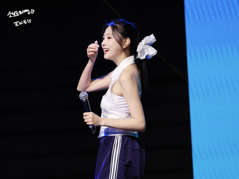 240923 Apink HAYOUNG - at 'Kangwon National University Festival' documents 7