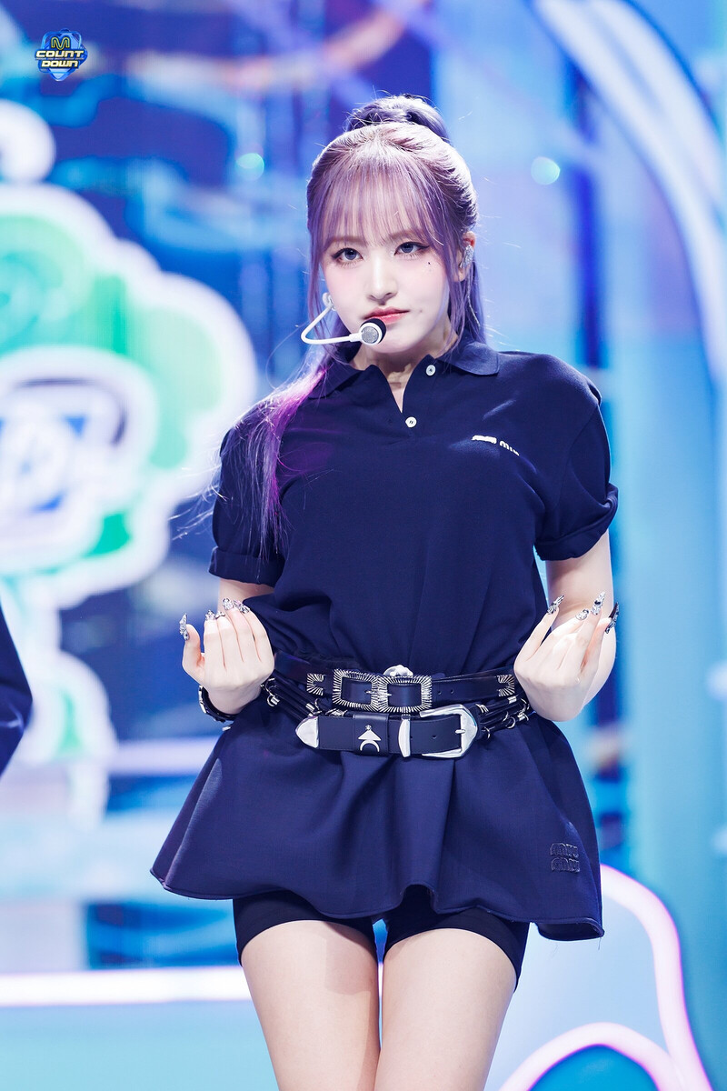 240502 IVE Liz - 'HEYA' at M Countdown documents 2