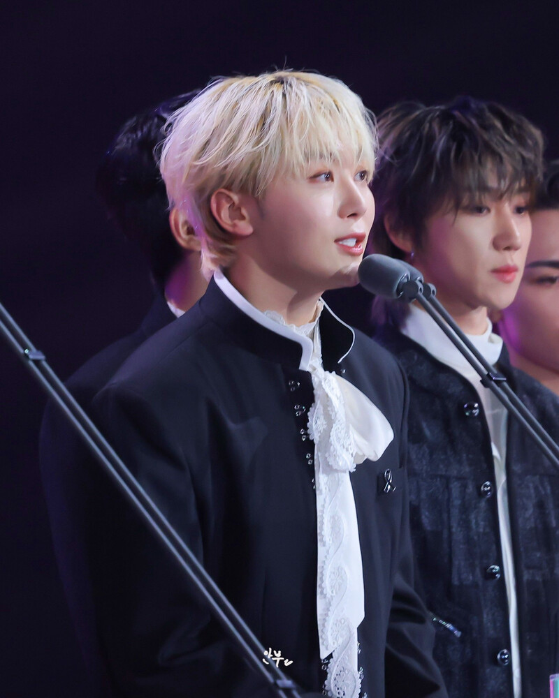 250105 SEVENTEEN Seungkwan at Golden Disk Awards 2025 documents 1