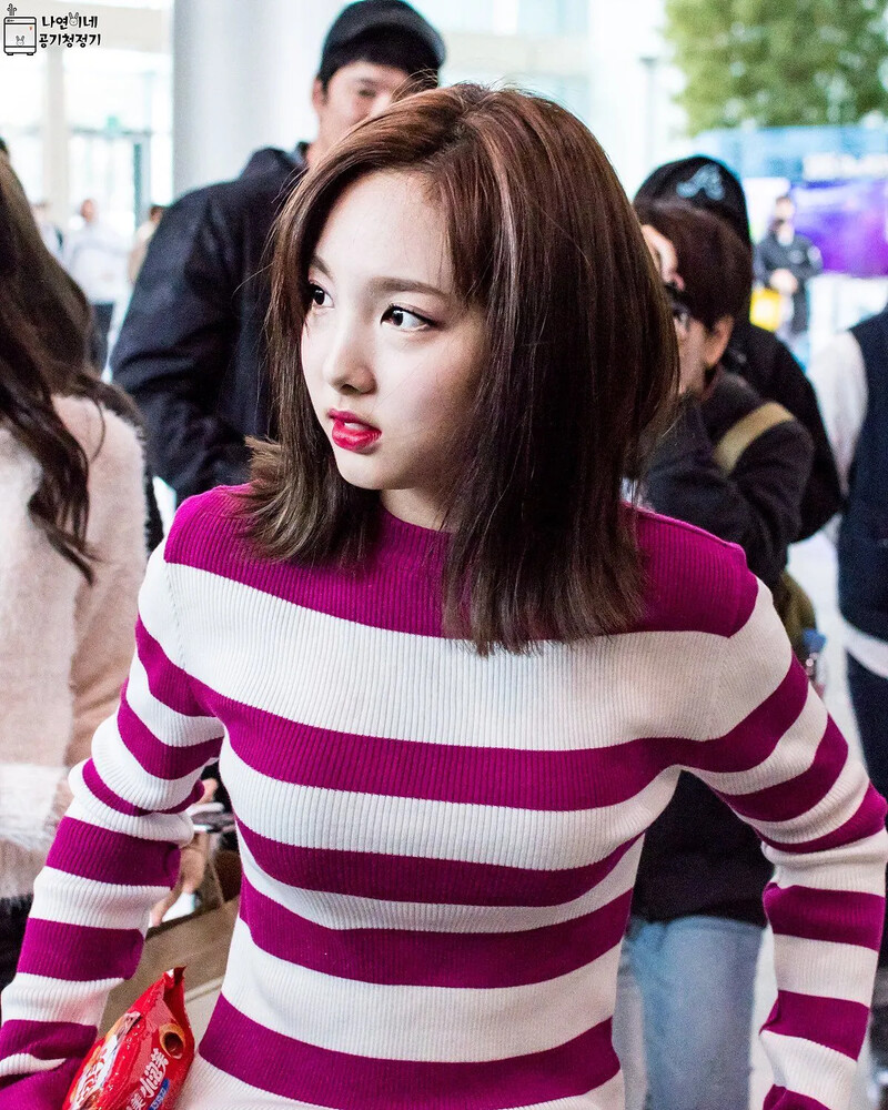 Nayeon_Cleaner Cvlg4ZmUAAEeYaw  20161024.jpg