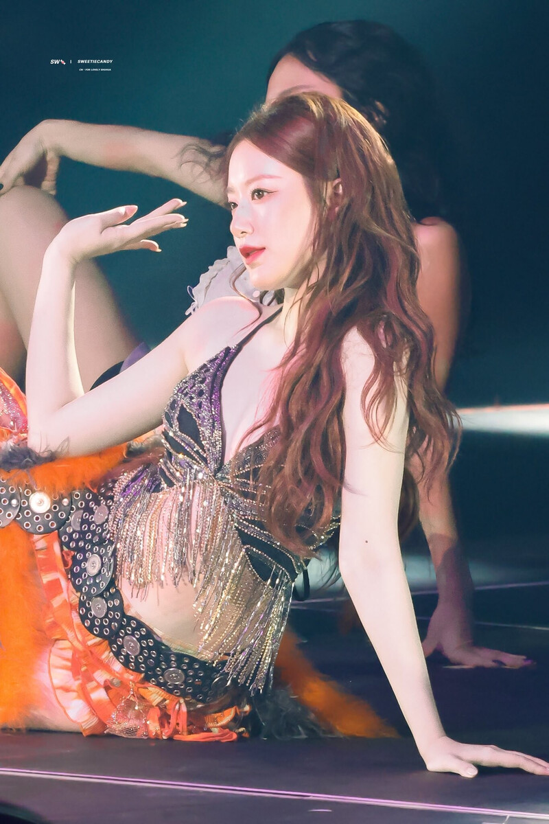 240918 (G)I-DLE Shuhua - 2024 World Tour [i-Dol] in Belmont Park documents 4